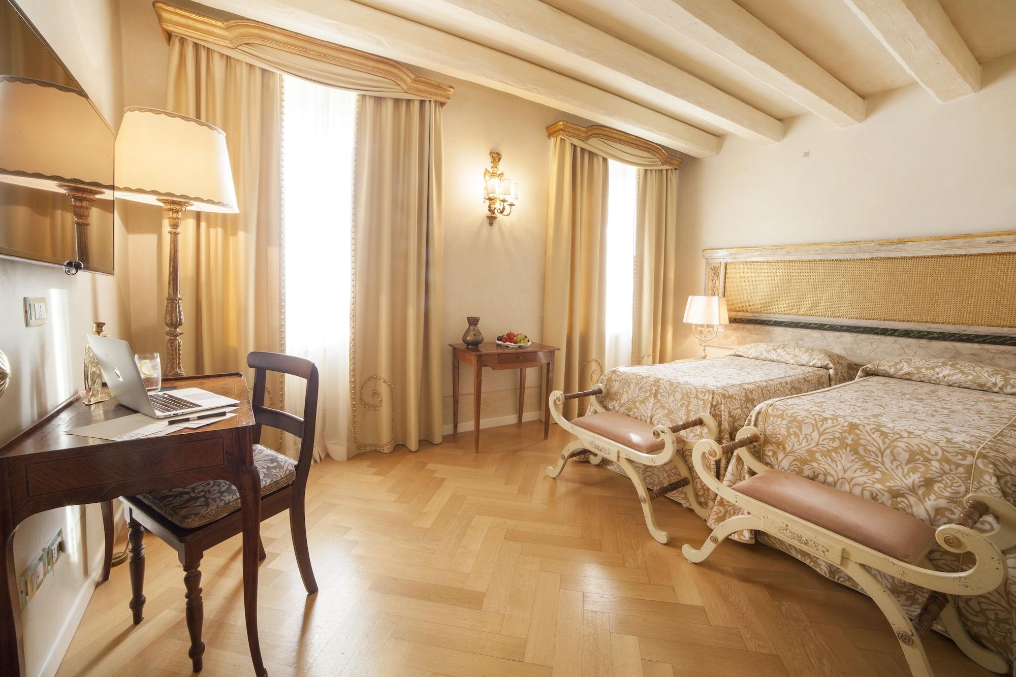 Relais Fra' Lorenzo Verona Luaran gambar