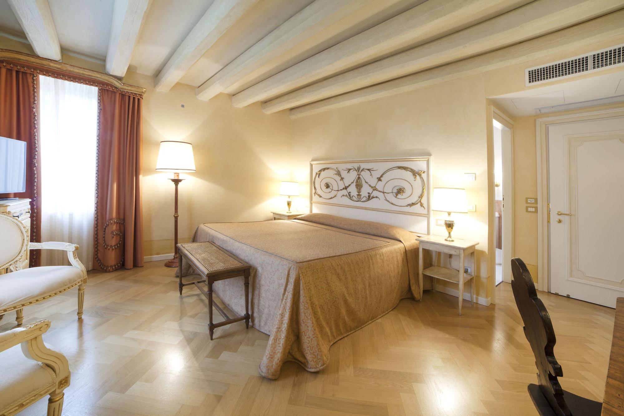 Relais Fra' Lorenzo Verona Luaran gambar